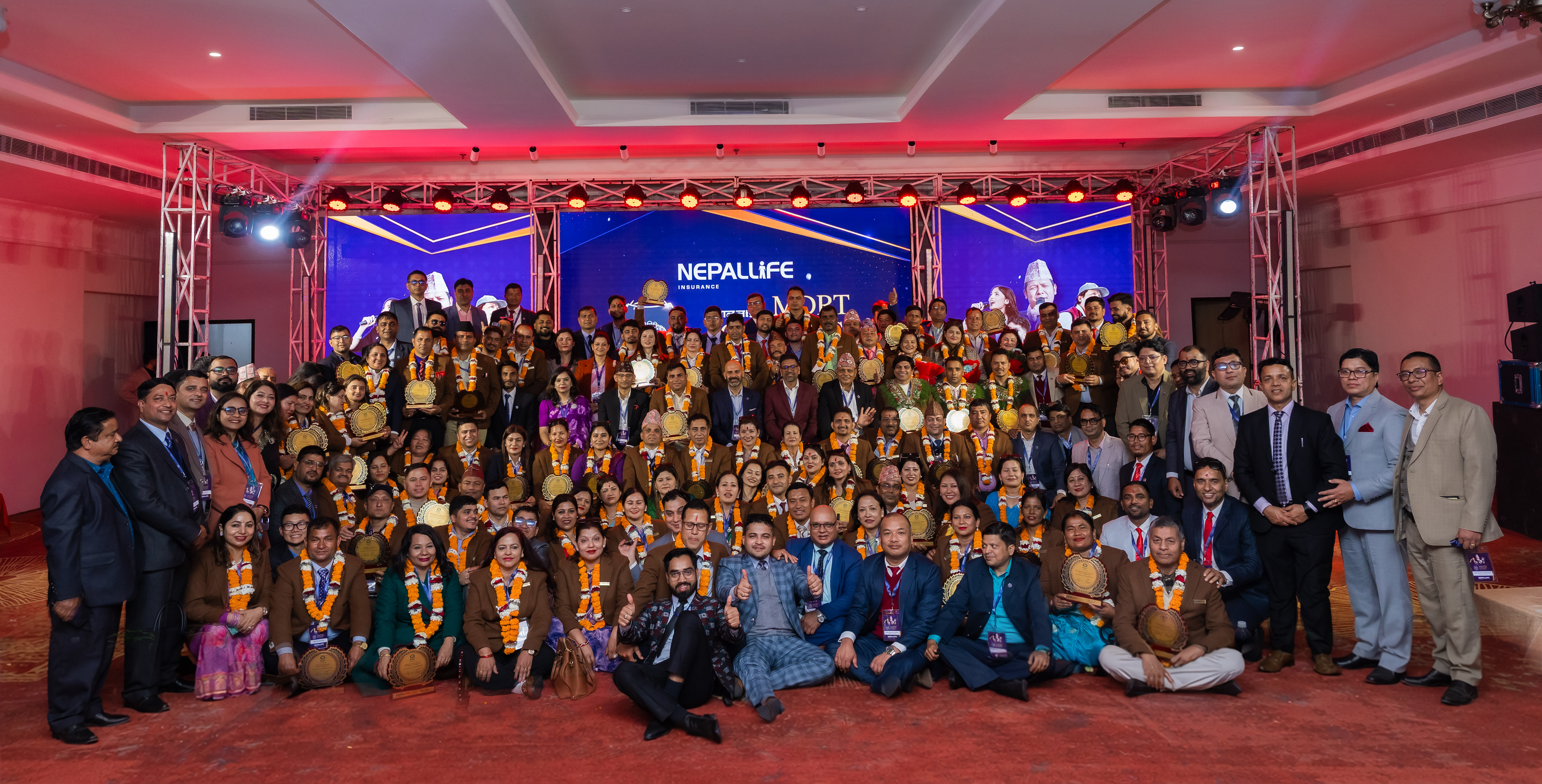 नेपाल लाइफको एम.डी.आर.टी अचिभर्स अवार्ड,२०२६ समारोह भव्यता पूर्वक सम्पन्न